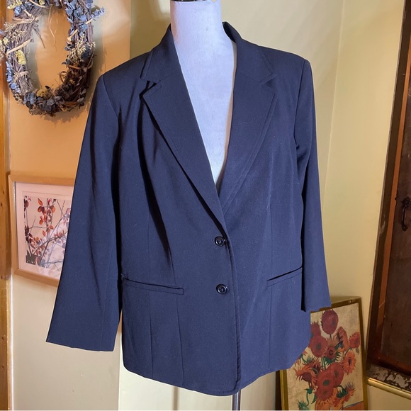 FASHION BUG Size 18W Black Blazer Womens Business Career Timeless 1-Btn  $72 NWT - Picture 1 of 10